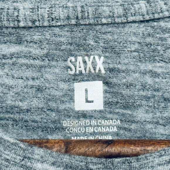 Men’s Saxx short sleeve tee. Only worn on two occasions. Near new. - Picture 2 of 3